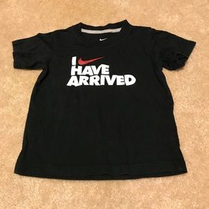 Black Nike T-shirt 3T